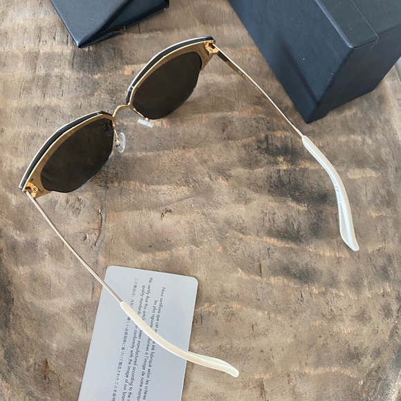 Dior Cat-Eye Mirrored Sunglasses - Picture 8 of 8
